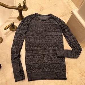 Lululemon long sleeve